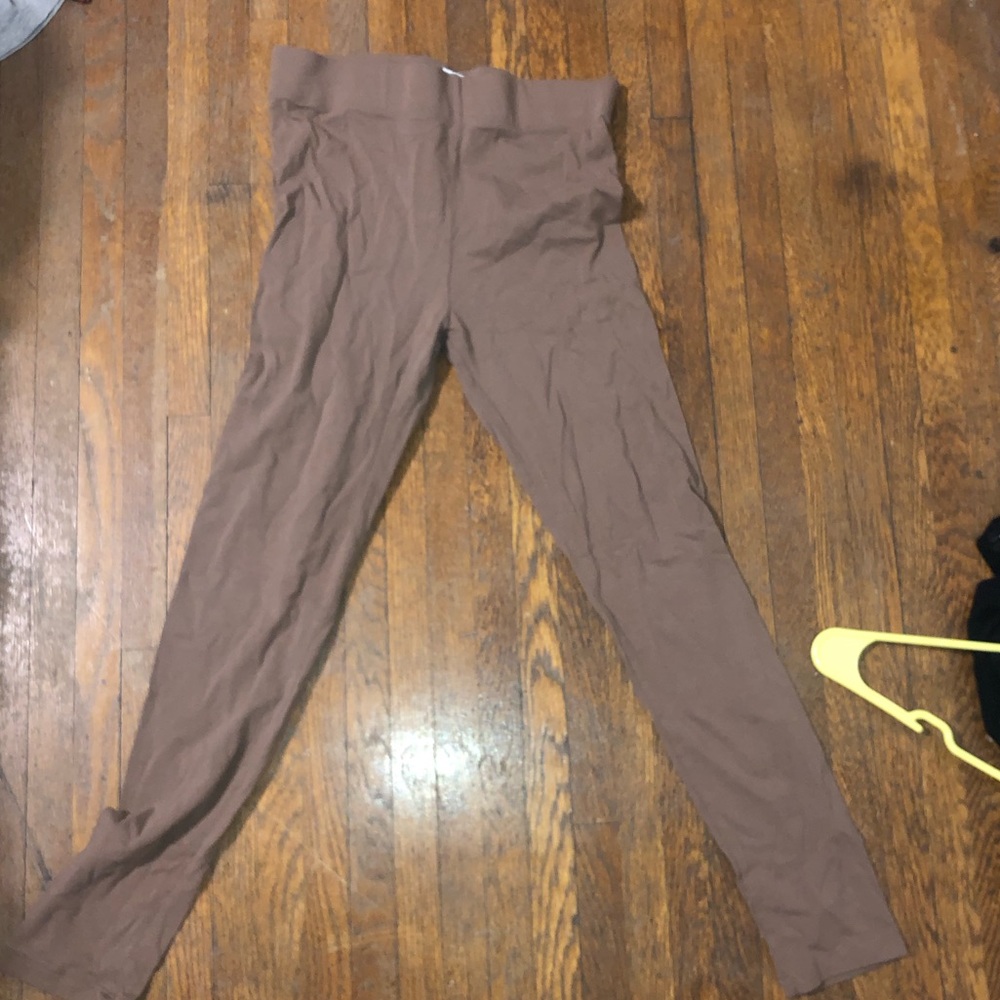 Brown leggings